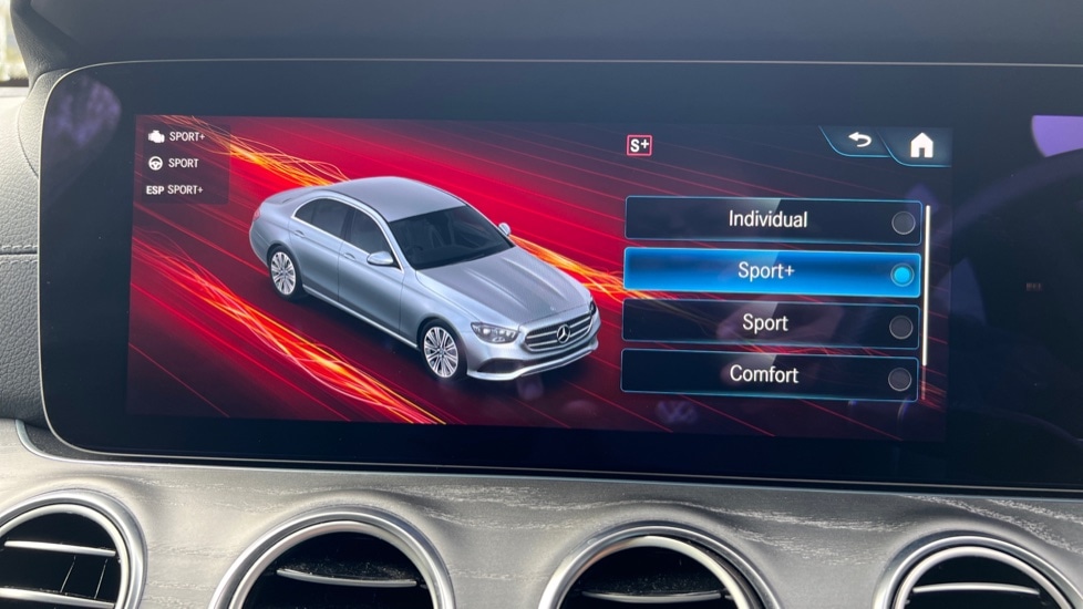 Used Mercedes-Benz E Class 2022 for sale - 76328338: Photo 34
