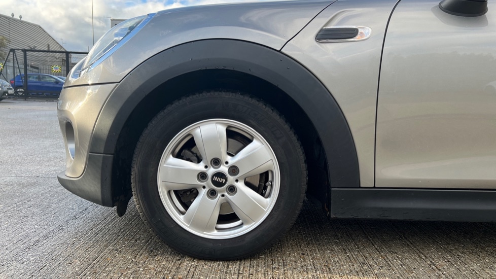 Used MINI Hatch 2019 for sale - 77060642: Photo 17