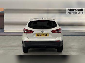 Used Nissan Qashqai 2017 for sale - 75484555: Photo