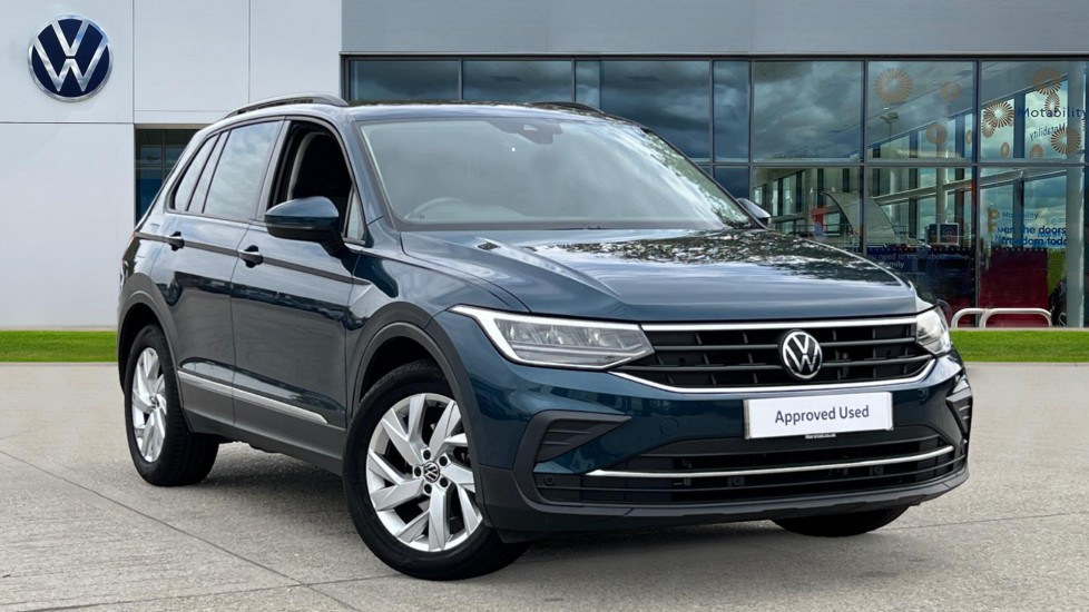 Used Volkswagen Tiguan 2022 for sale - 76112047: Photo 1
