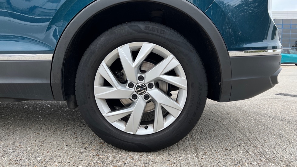 Used Volkswagen Tiguan 2022 for sale - 76112047: Photo 19