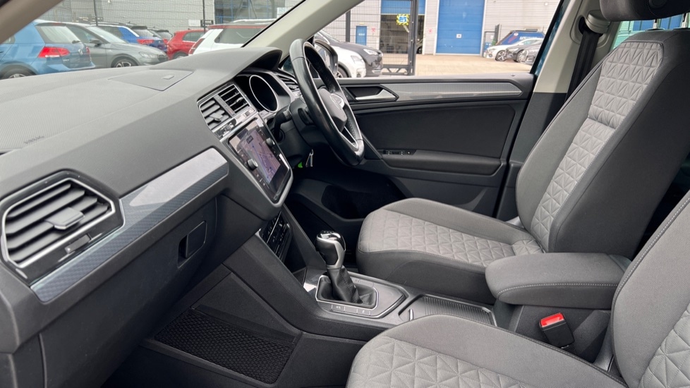 Used Volkswagen Tiguan 2022 for sale - 76112047: Photo 28