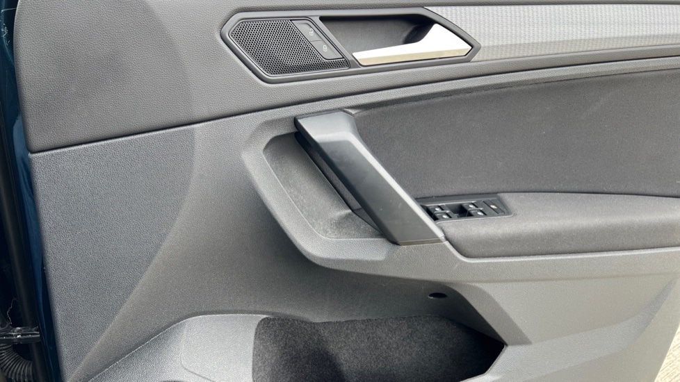 Used Volkswagen Tiguan 2022 for sale - 76112047: Photo 37