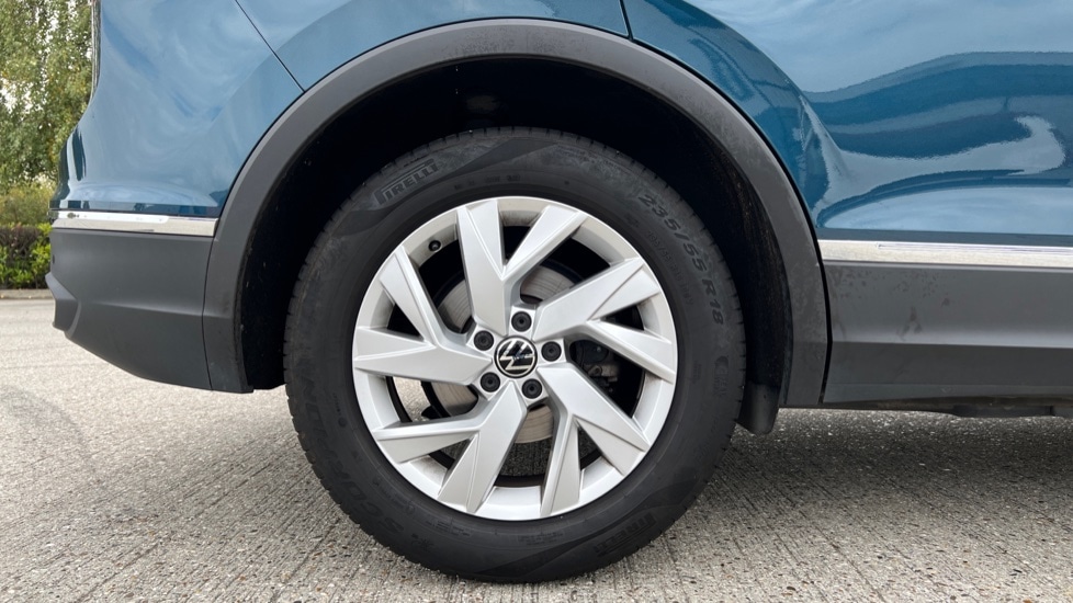 Used Volkswagen Tiguan 2022 for sale - 76112047: Photo 5