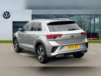 Used Volkswagen T-Roc 2024 for sale - 75484551: Photo