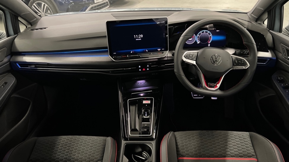 Used Volkswagen Golf 2025 for sale - 76842189: Photo 12