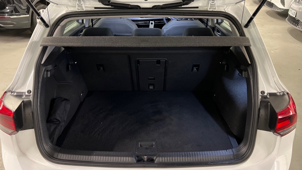 Used Volkswagen Golf 2023 for sale - 76874838: Photo 16