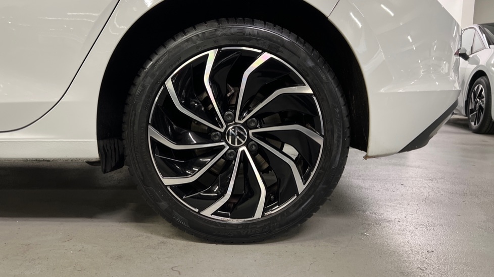 Used Volkswagen Golf 2023 for sale - 76874838: Photo 19