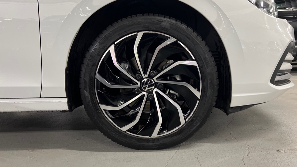 Used Volkswagen Golf 2023 for sale - 76874838: Photo 20