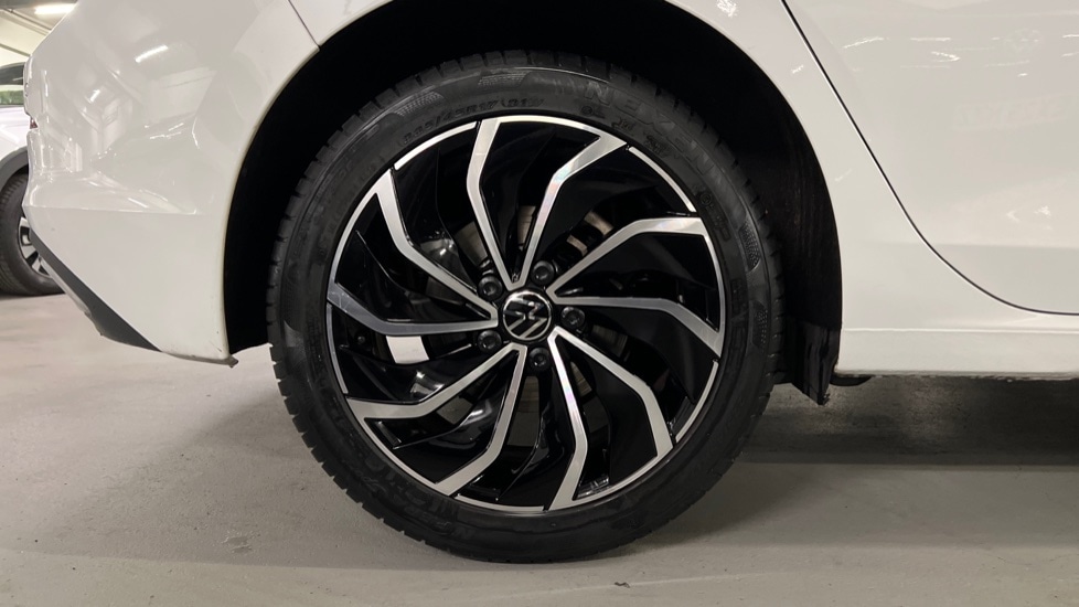 Used Volkswagen Golf 2023 for sale - 76874838: Photo 5