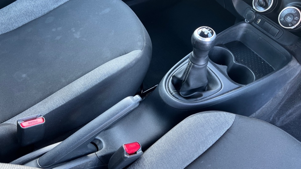 Used Toyota Aygo X 2022 for sale - 76966560: Photo 28