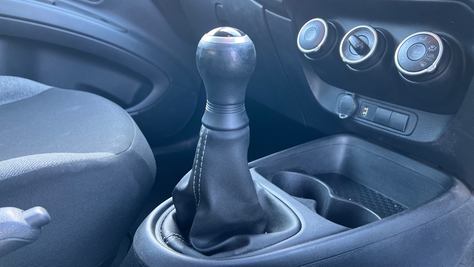 Used Toyota Aygo X 2022 for sale - 76966560: Photo 29