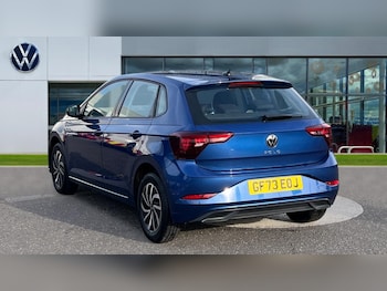 Used Volkswagen Polo 2023 for sale - 76366532: Photo