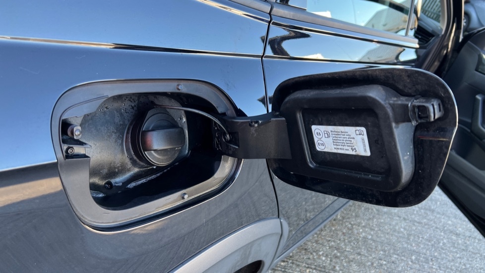 Used Volkswagen Taigo 2022 for sale - 76874809: Photo 29