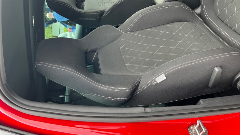 Used Skoda Karoq 2024 for sale - 76183917: Photo 54