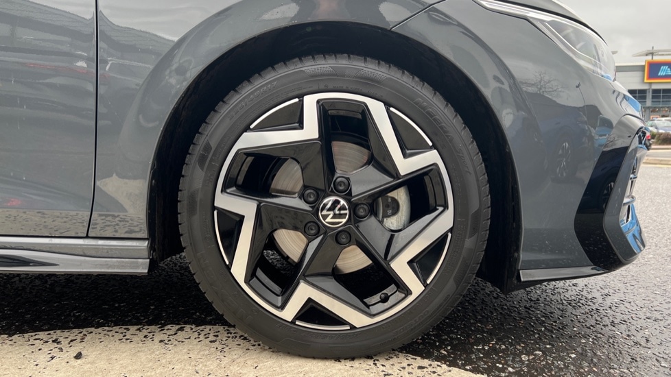 Used Volkswagen Golf 2025 for sale - 76873523: Photo 20