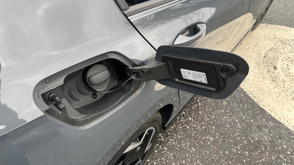 Used Volkswagen Golf 2025 for sale - 76873523: Photo 29