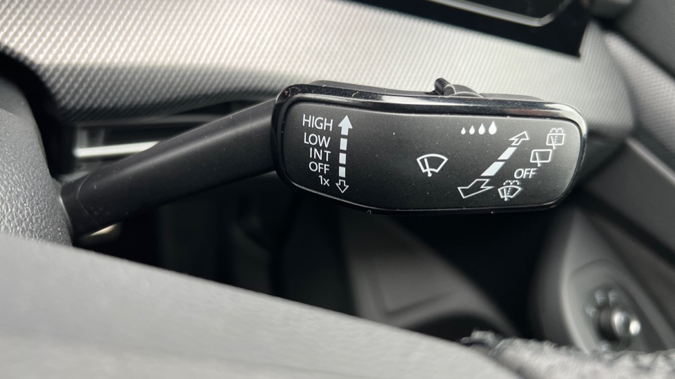 Used Volkswagen Golf 2025 for sale - 76873523: Photo 33