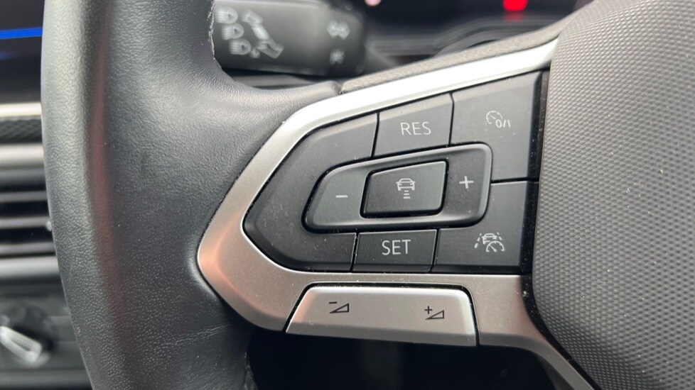 Used Volkswagen Polo 2024 for sale - 77021874: Photo 30