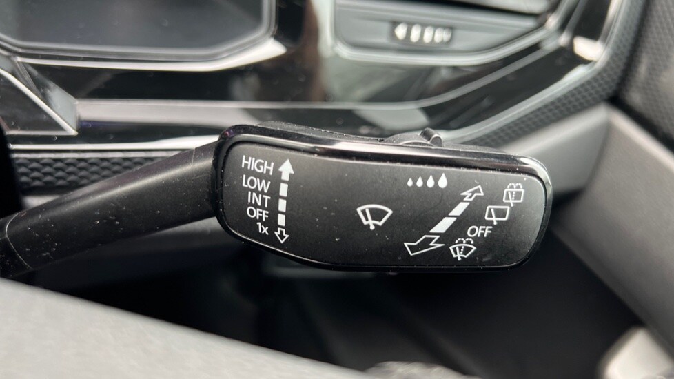 Used Volkswagen Polo 2024 for sale - 77021874: Photo 33