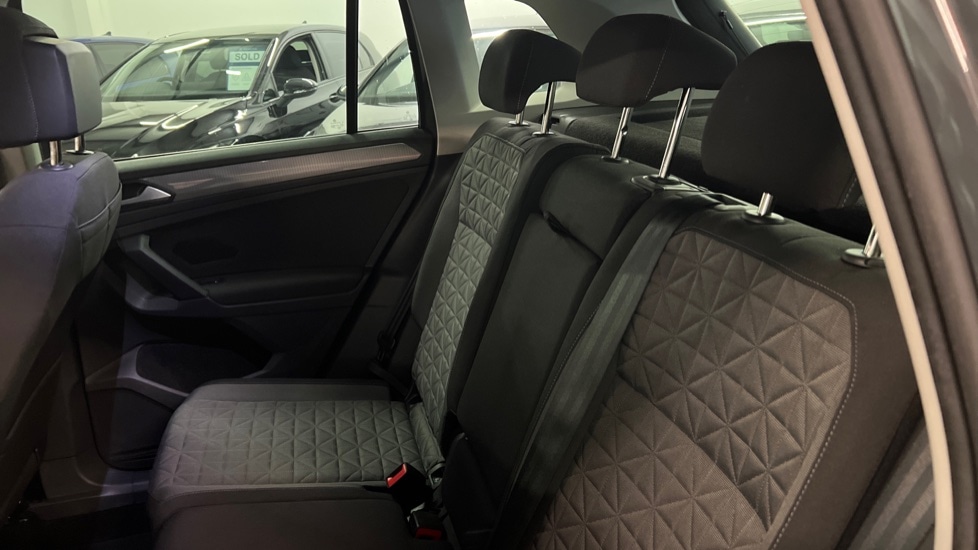 Used Volkswagen Tiguan 2022 for sale - 76871462: Photo 15