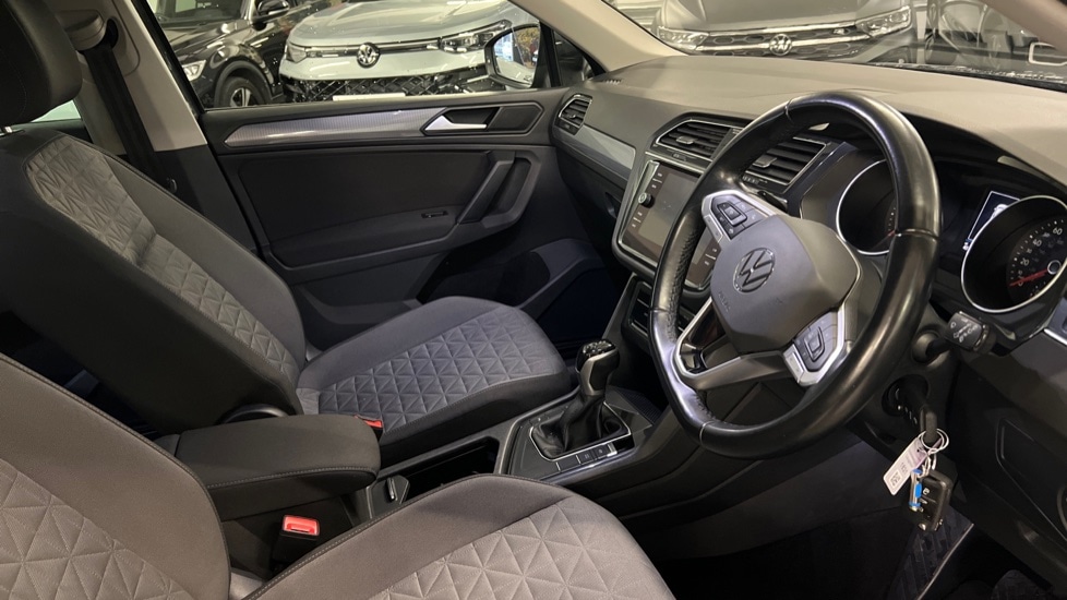 Used Volkswagen Tiguan 2022 for sale - 76871462: Photo 26