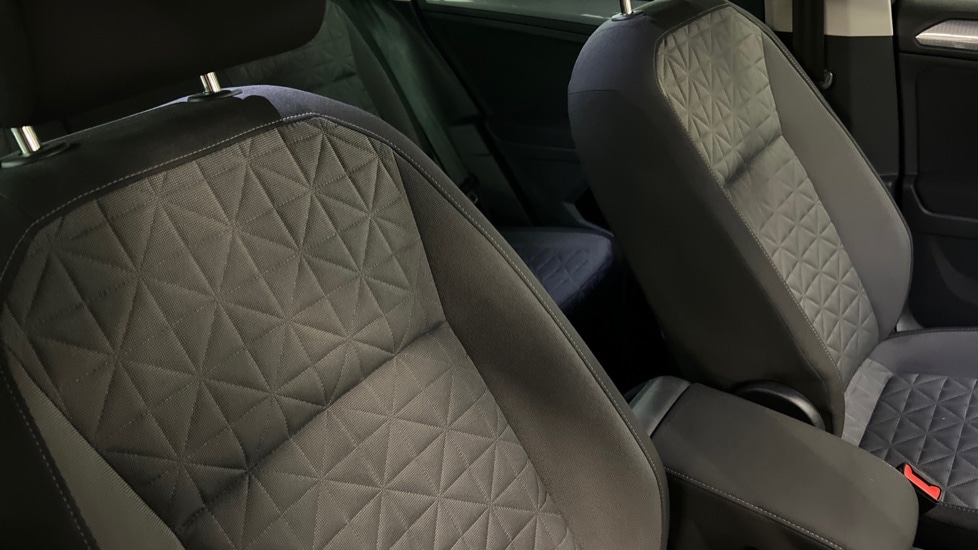 Used Volkswagen Tiguan 2022 for sale - 76871462: Photo 35