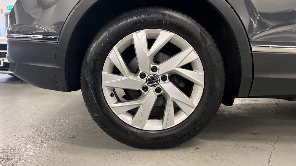 Used Volkswagen Tiguan 2022 for sale - 76871462: Photo 5