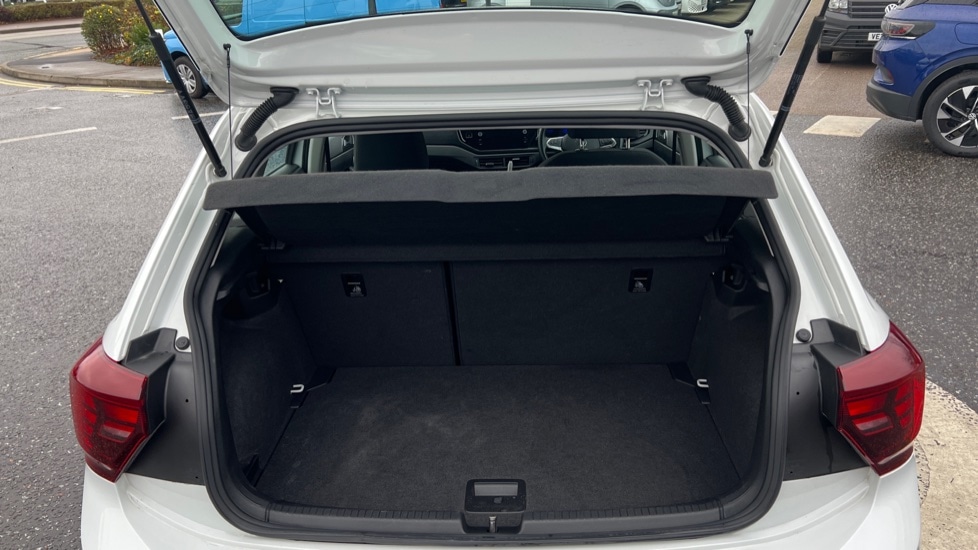 Used Volkswagen Polo 2024 for sale - 76954216: Photo 16
