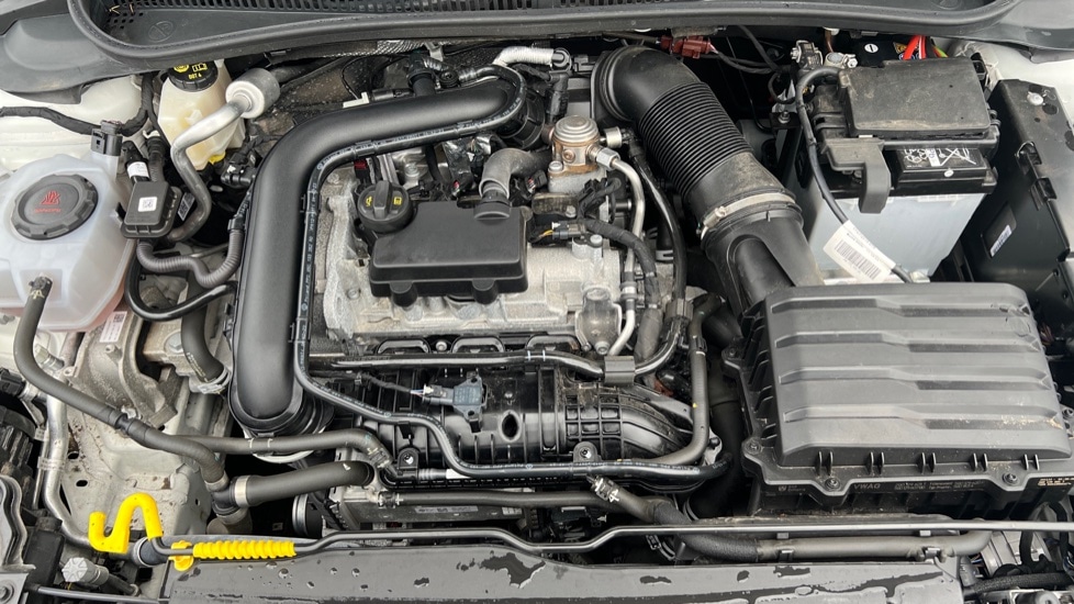 Used Volkswagen Polo 2024 for sale - 76954216: Photo 17