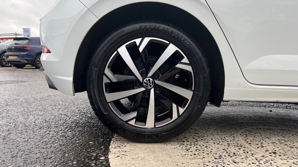 Used Volkswagen Polo 2024 for sale - 76954216: Photo 5