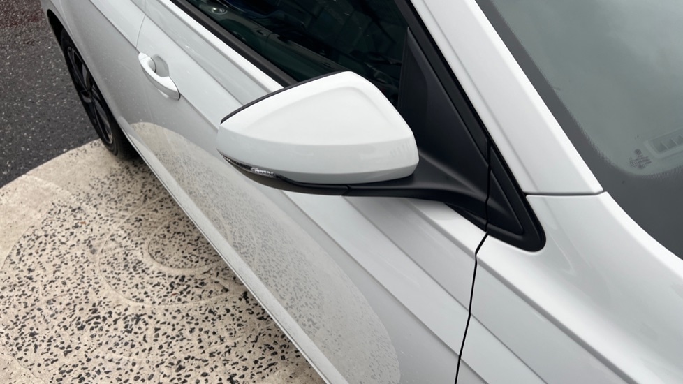 Used Volkswagen Polo 2024 for sale - 76954216: Photo 50