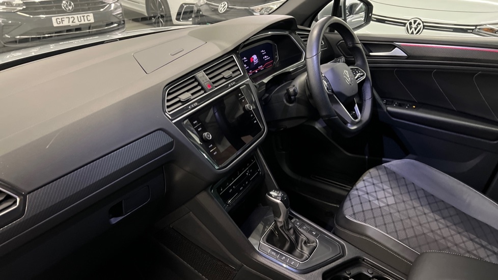 Used Volkswagen Tiguan 2020 for sale - 76954350: Photo 2