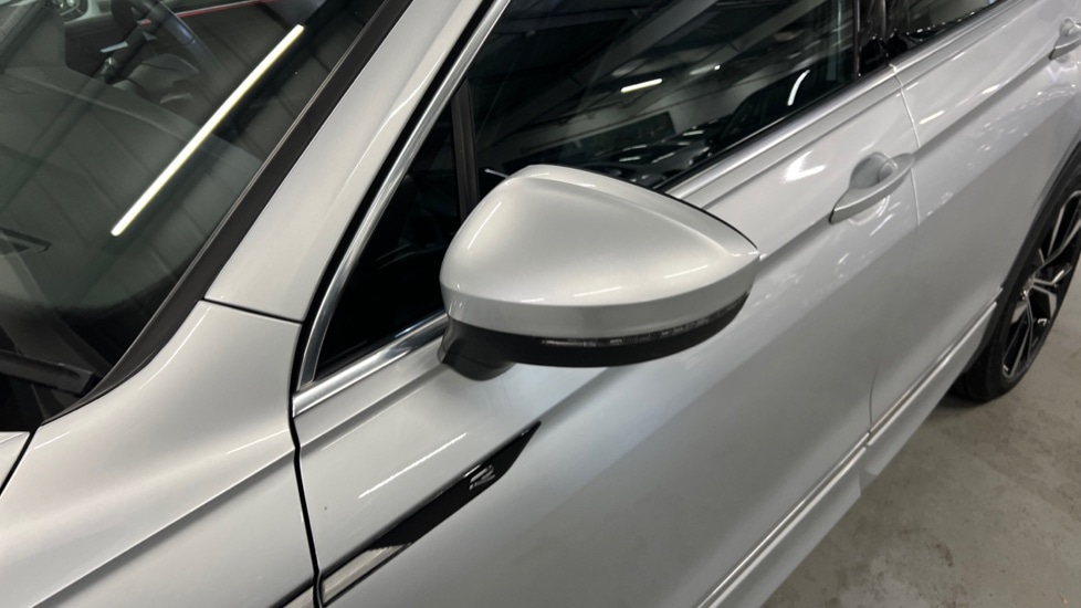 Used Volkswagen Tiguan 2020 for sale - 76954350: Photo 45