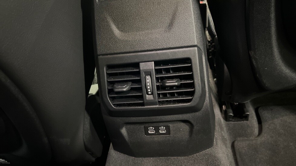 Used BMW 2 Series 2024 for sale - 76130850: Photo 33