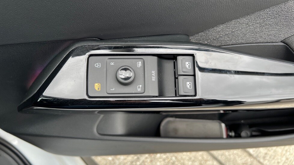 Used Volkswagen ID.3 2025 for sale - 76261516: Photo 49