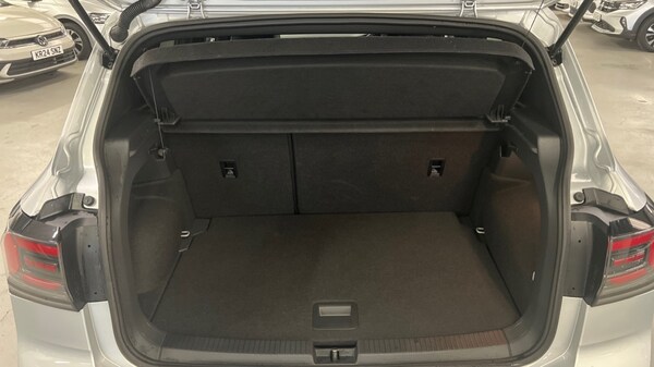 Used Volkswagen T-Cross 2025 for sale - 75618493: Photo 16