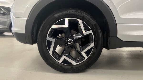 Used Volkswagen T-Cross 2025 for sale - 75618493: Photo 5