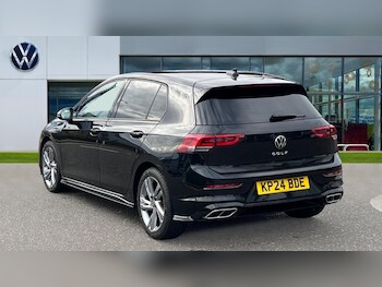 Used Volkswagen Golf 2024 for sale - 76438104: Photo