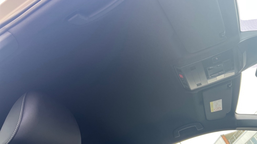 Used Volkswagen T-Roc 2025 for sale - 76025312: Photo 38