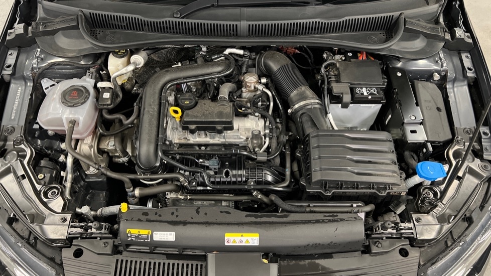 Used Volkswagen Polo 2024 for sale - 76872038: Photo 17