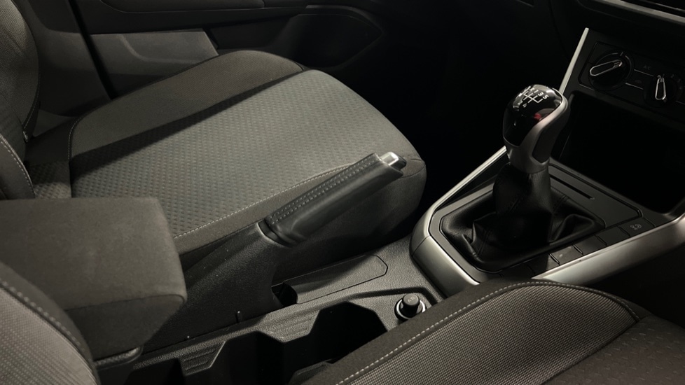 Used Volkswagen Polo 2024 for sale - 76872038: Photo 35