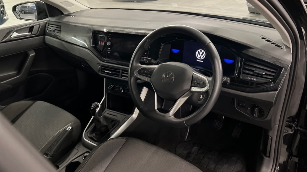 Used Volkswagen Polo 2024 for sale - 76872038: Photo 6