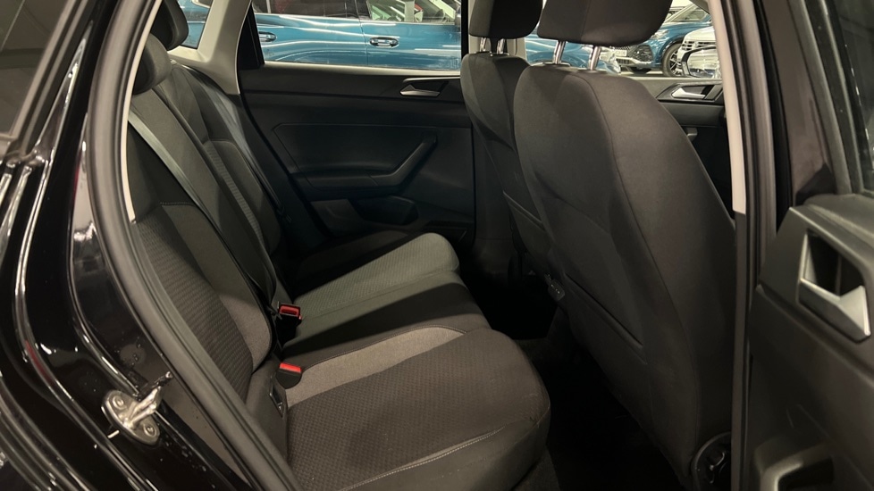 Used Volkswagen Polo 2024 for sale - 76872038: Photo 60