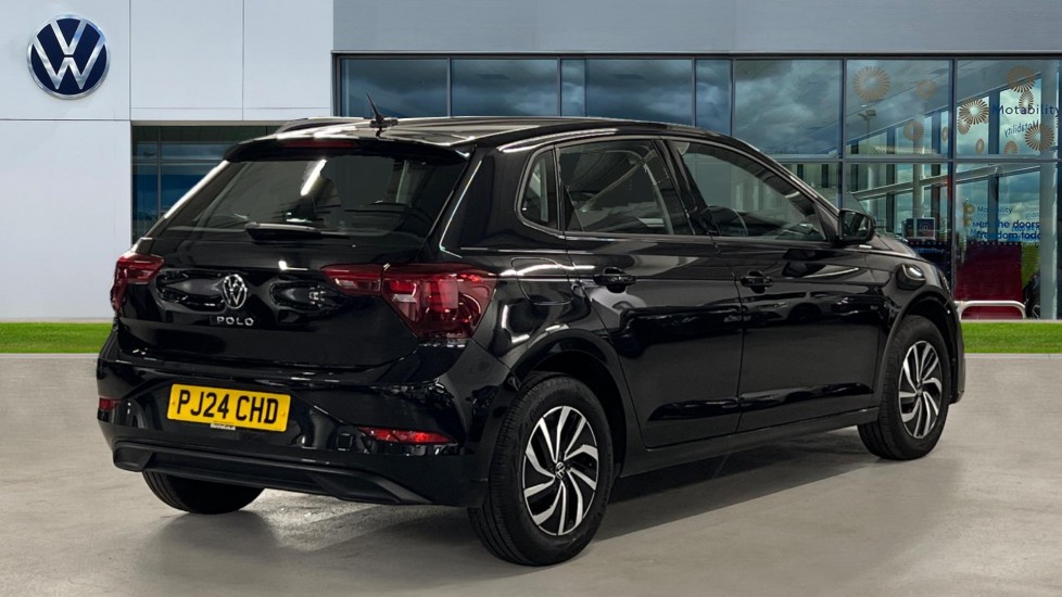 Used Volkswagen Polo 2024 for sale - 76872038: Photo 8