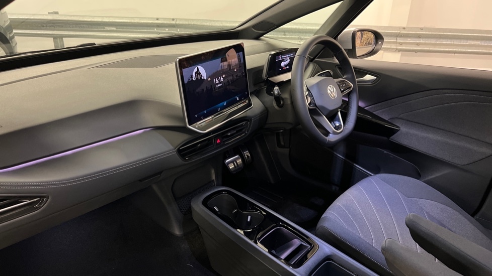 Used Volkswagen ID.3 2025 for sale - 76873125: Photo 2