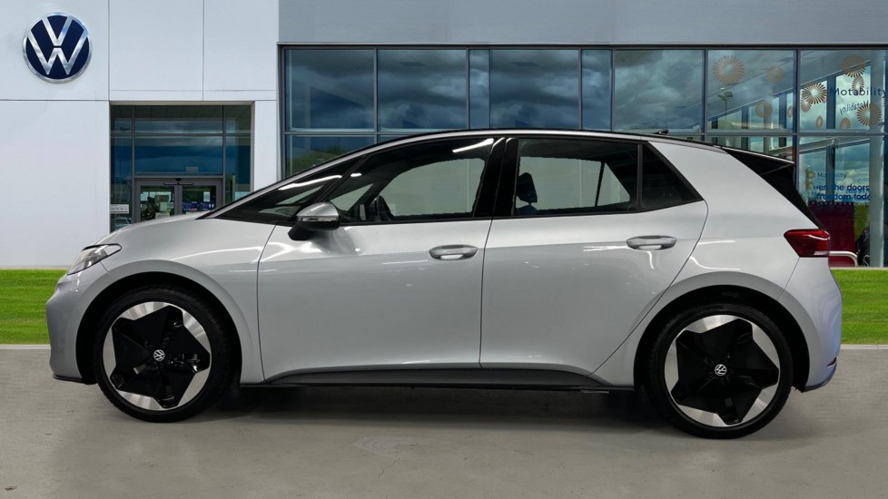 Used Volkswagen ID.3 2025 for sale - 76873125: Photo 9