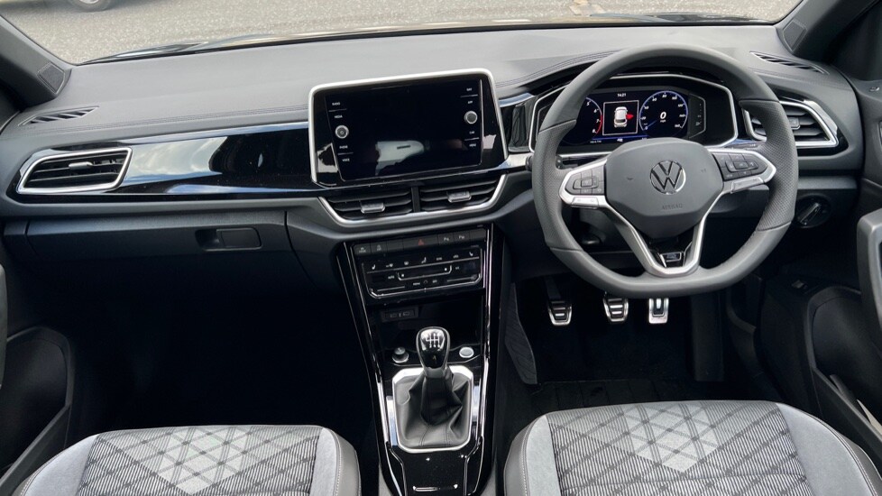 Used Volkswagen T-Roc 2025 for sale - 76025276: Photo 12