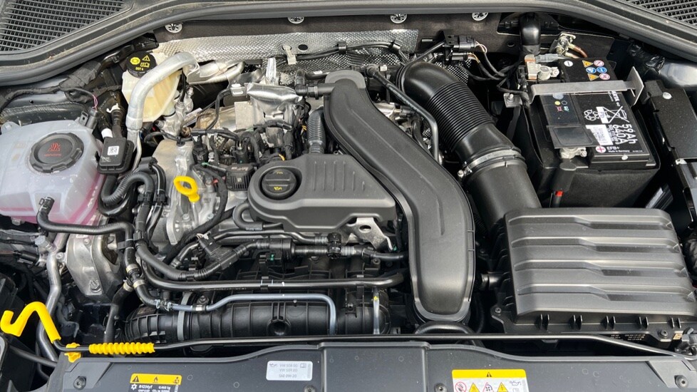 Used Volkswagen T-Roc 2025 for sale - 76025276: Photo 17