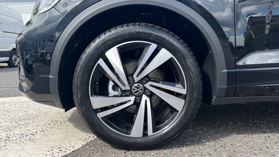 Used Volkswagen T-Roc 2025 for sale - 76025276: Photo 18